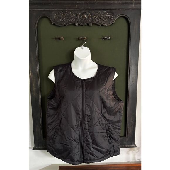 Socialite Black Vest - Picture 12 of 16